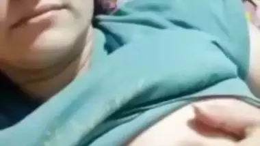 Cute girl huge boobs playing viral selfie video