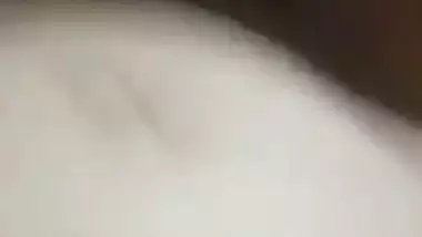 Man fucks a milky tribal girl’s pussy in Pakistani porn