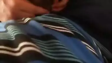 Desi woman making a hard dick for the sex