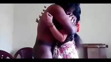 Desi mature aunty fucked by her sisters son