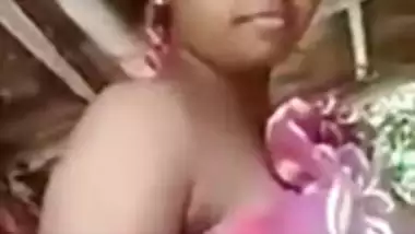 Dehati desi boudi from Bangladesh exposing natural nude figure