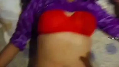 Doggy fucking hot ass show by Indian girlfriend