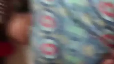 Padosi gori bhabhi ki chut me mera lund